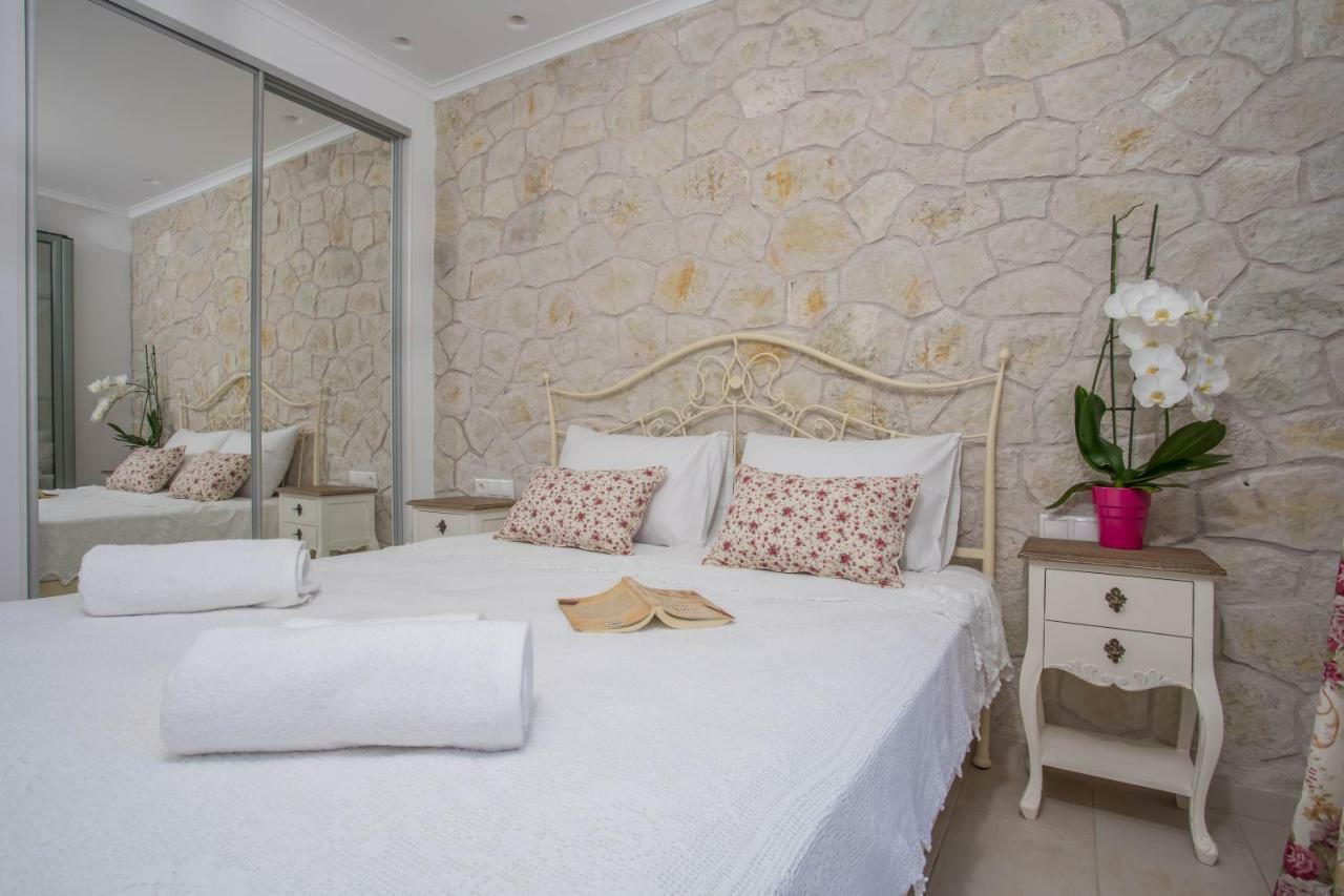 Alexandros Stone House Villa Nydri  Bagian luar foto